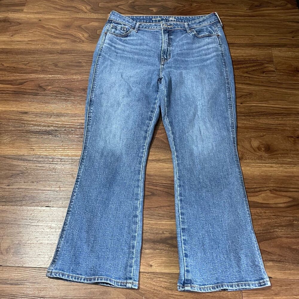 Old Navy High Rise Vintage Cropped Flare Secrets Smooth Pockets Jeans Women's 10